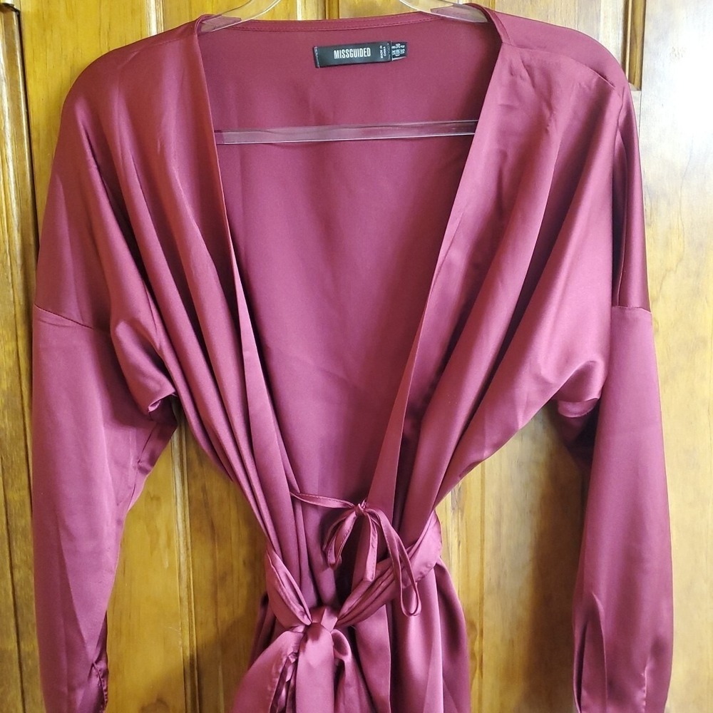 Missguided Satin Red Robe Size 4